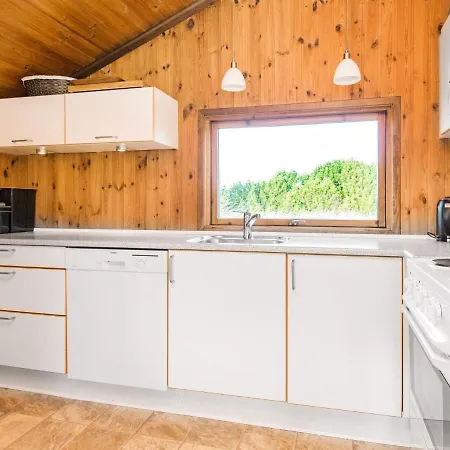 6 Person In R M Toftum (Syddanmark)